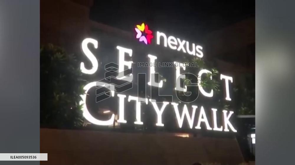 India: People Line Up Overnight for iPhone 18 Launch in New Delhi