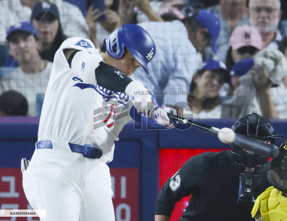 Baseball: Padres vs. Dodgers